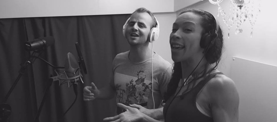 Emma L.M. Sweeney mix singing lessons voice coaching